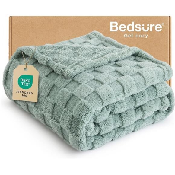 Bedsure GentleSoft Sage Green Throw Blanket for Couch - Checkered Fleece - Picture 8 of 16
